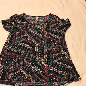 Lularoe Classic Tee